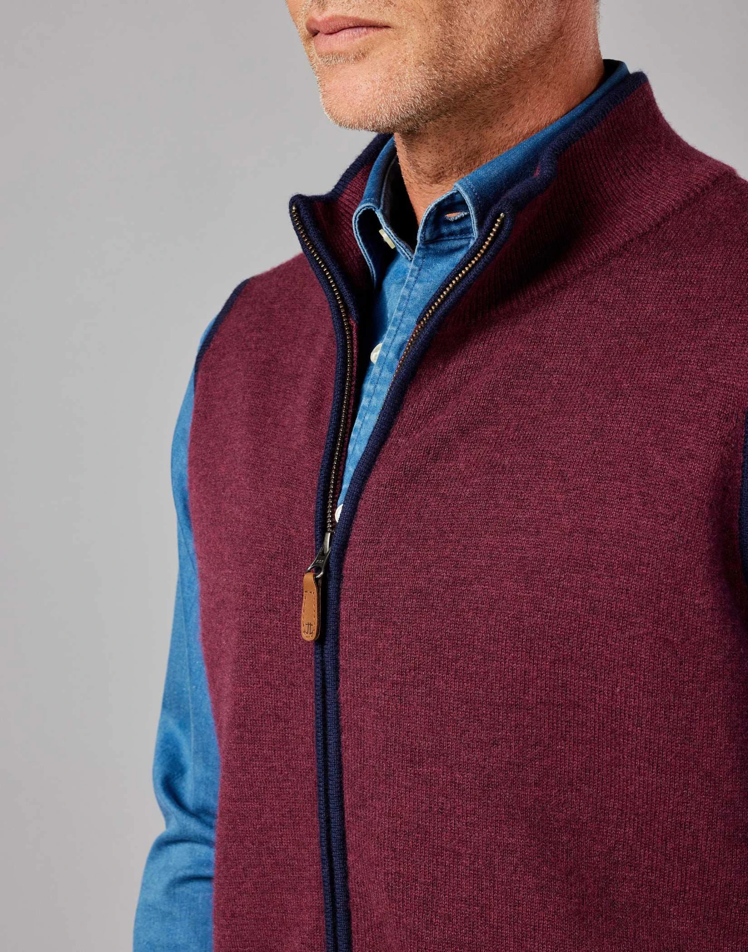 Merino Gilet - Burgundy 7 Merino Gilet - Burgundy - Image 5