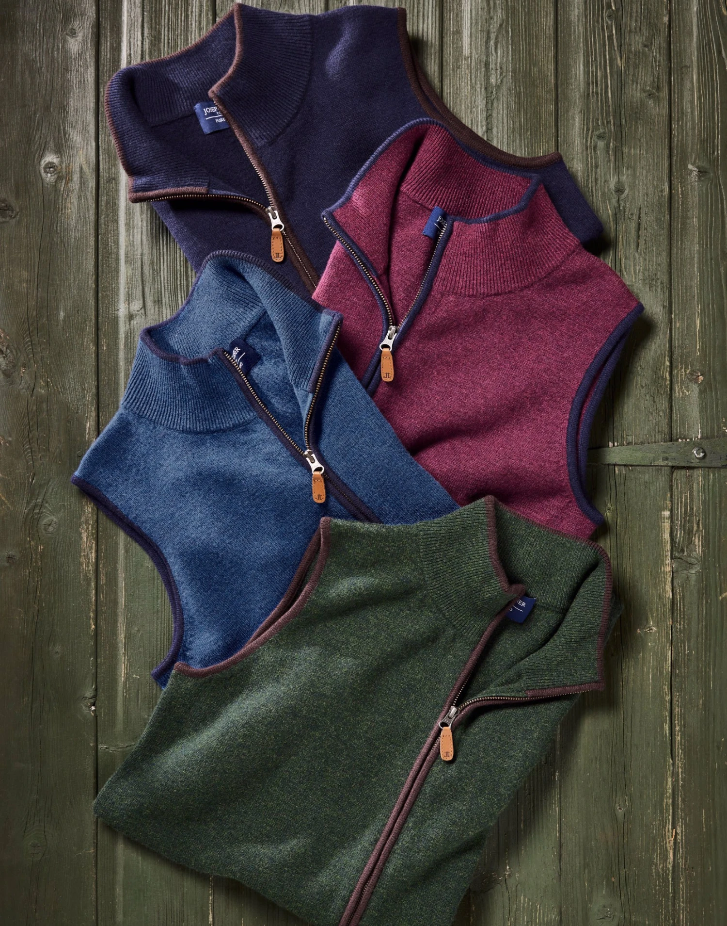 Merino Gilet - Green 7 Merino Gilet - Green - Image 5