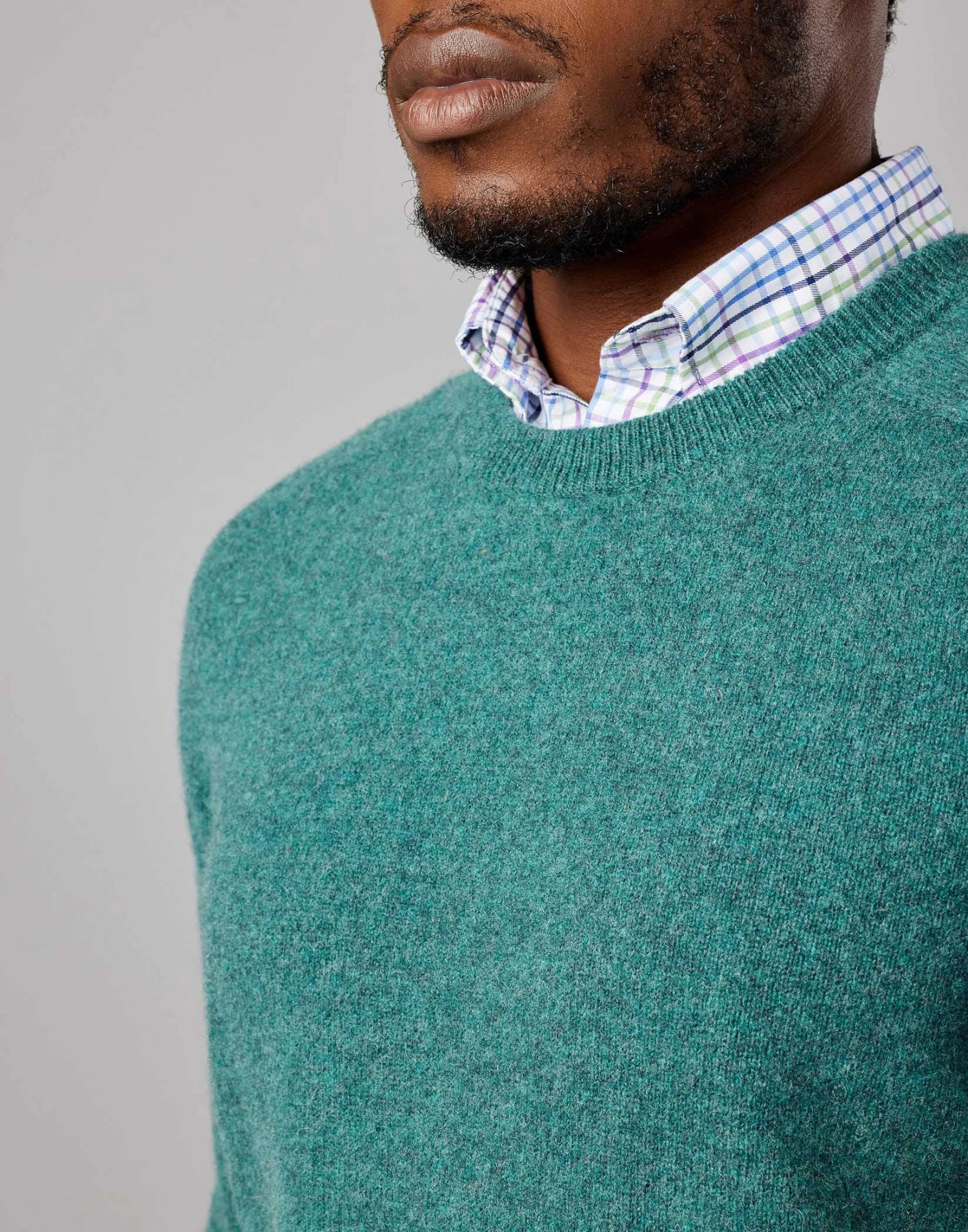 Lambswool Crew Neck Jumper - Pine 6 Lambswool Crew Neck Jumper - Pine - Image 4